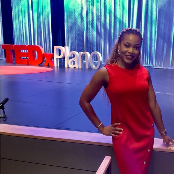 CEO of Oluchi Beads - Picture 9 of 14